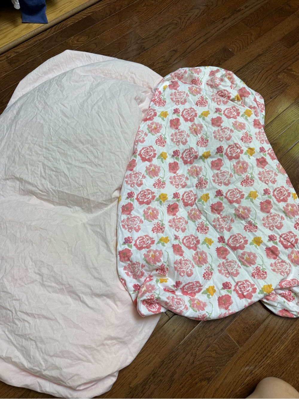 Burts bees baby crib sheet bundle